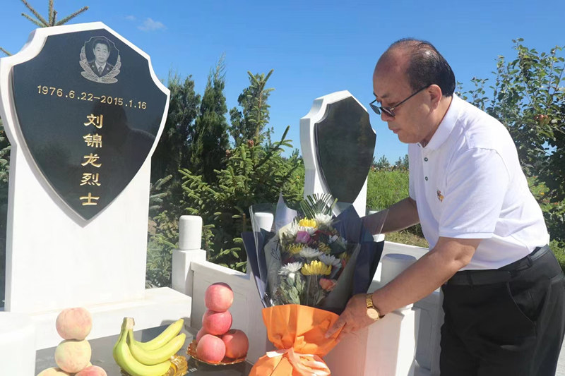 1660437913591435.jpg 2.jpg